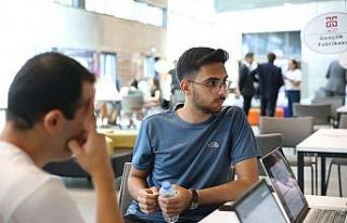 AGÜ Tanıtım ve Tercih Günleri 8 Ağustos’a kadar...