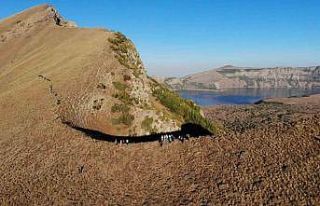 Aktivistlerden Nemrut Kalderası için farkındalık...