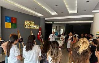 Alanya Üniversitesi’nde 15 Temmuz fotoğraf sergisi