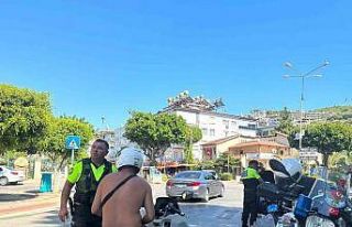 Alanya’da polis ekiplerinden motosiklet denetimi