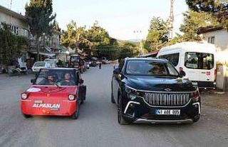 Alpaslan’ın kaşiflerin, TOGG heyecanı