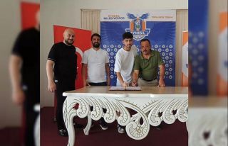 Alperen Elmas Eynesil Belediyespor’da