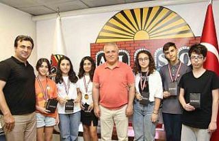 ALTSO Başkanı Erdem’den, LGS birincilerine altın