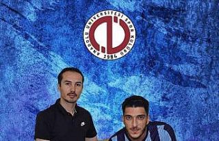 Anadolu Üniversitesi transferde hız kesmiyor