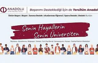 Anadolu Üniversitesi’nden öğrencilere 15 bin...