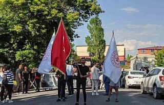 ANALİG voleybolcuları Ardahan’da kortej yürüyüşü...