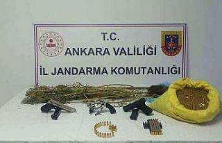 Ankara Jandarma’dan uyuşturucu operasyonu: 4 kilogram...