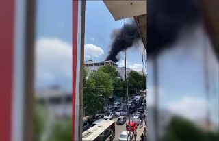 Ankara’da korkutan yangın: Bina çatısı alev...