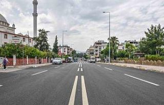 Antalyalı Hakkı Çavuş Caddesi’ne yeni imaj