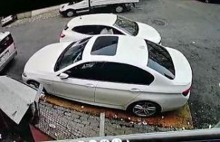 Aracı soyulan sürücünün ’güvenlik kameralı...