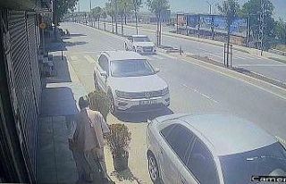 Arnavutköy’de feci kaza kameraya yansıdı: Önce...