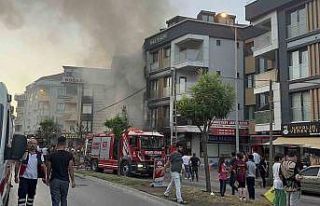 Arnavutköy’de sigara izmaritinden çıkan yangın...