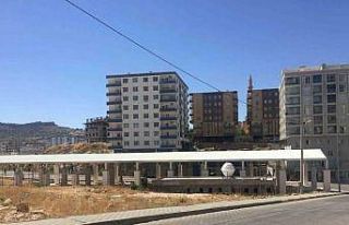 Artuklu ilçesinde kapalı semt pazarında sona gelindi