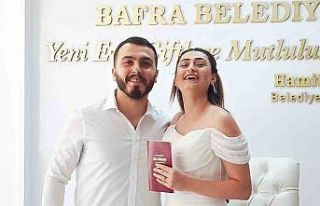 Asayiş büro amiri bekarlığa veda etti