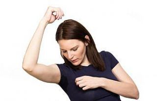 Aşırı terlemeye klipsli çözüm