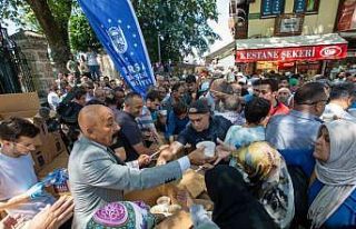 Aşure kazanları birlik için kaynadı