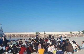 Ayvacık açıklarında 144 kaçak göçmen ile 1...