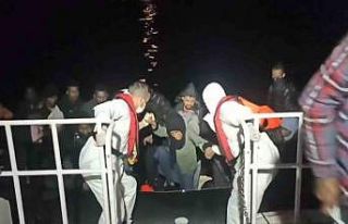 Ayvalık açıklarında 65 düzensiz göçmen kurtarıldı