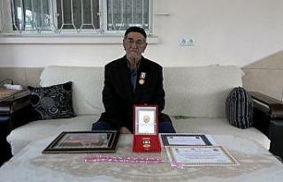 Babanın yıllar sonra gelen madalya sevinci