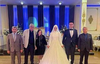 Babur ailesinin mutlu günü
