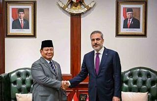 Bakan Fidan, Endonezya Savunma Bakanı Subianto ile...