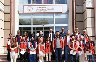Bakan Göktaş, Erzincan’da görev yapan personele...