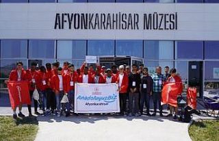 Balıkesir’den gelen gençler Afyonkarahisar’ı...