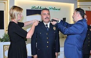 Başarılı müdürün terfii eşi kadar Edremit halkını...