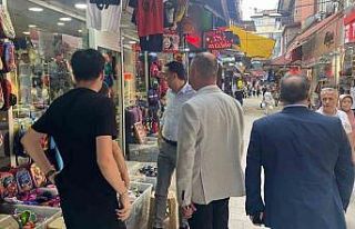 Başkan Alan, Fevzipaşa Caddesi’nde esnafları...