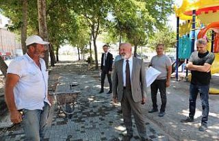 Başkan Çolakbayrakdar: “Çocuklar, yenilenen parklarda...
