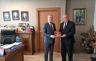 Başkan Pekmezci, Ankara’da temaslarda bulundu