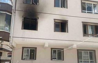 Başkent’te alevlere teslim olan daire kullanılamaz...