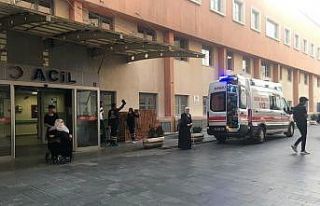 Batman’da kıskançlık krizine giren koca eşini...