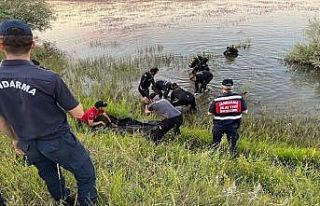 Bayburt’ta gölete düşen 74 yaşındaki adamın...