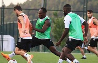 Beşiktaş, Tirana maçı hazırlıklarını sürdürdü