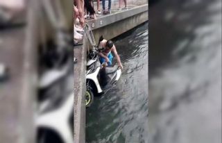 Beykoz’da ilginç kaza: Motosikletli denize uçtu