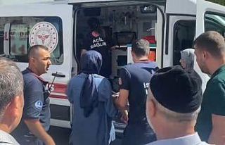 Beylikdüzü’nde AVM’de yürüyen merdiven kazası:...