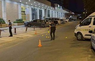 Beylikdüzü’nde motosikletli saldırgan galeriye...