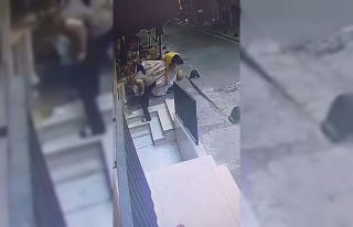 Beyoğlu’nda film gibi olay: Yardımsever esnaf...