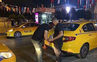 Beyoğlu’nda ticari taksilere yönelik uyuşturucu...