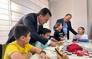 Bilgi Evleri, çocukları geleceğe hazırlıyor