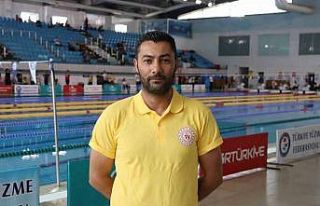 Boğulmamak için kımıldamayın