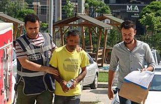 Bolu’da marangozu soyan hırsız yakalandı