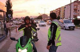 Bozüyük’te motosiklet denetimleri hız kazandı