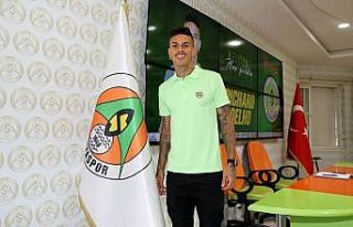 Brezilyalı orta saha Coelho, Alanyaspor’da