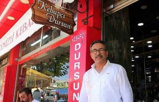 Bu restoranda çatal bıçak kullanmak yasak