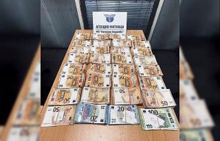 Bulgaristan gümrüğü, Türk plakalı tırlarda...