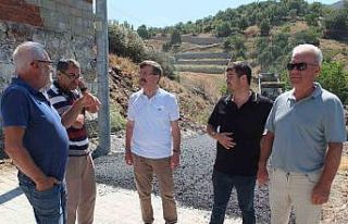 Burhaniye Dutluca da yol sevinci