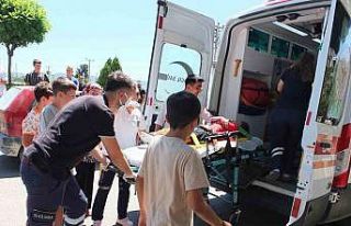 Burhaniye’de motorlu kuryenin çarptığı çocuk...