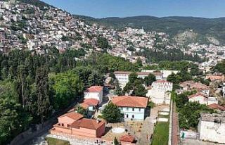 Bursa Mevlevihanesi küllerinden doğdu